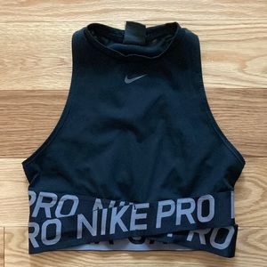 Nike Pro Intertwist Cropped Tank
